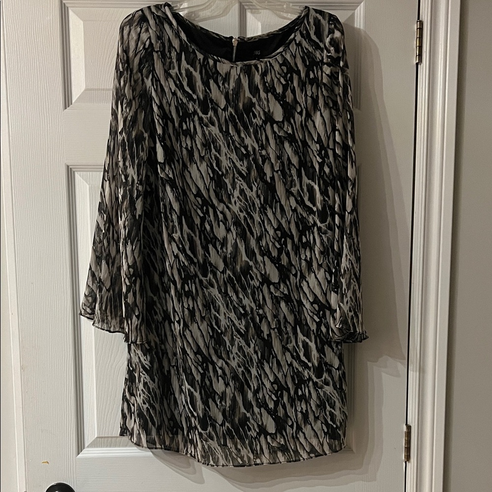 4/$20 Monochrome Abstract Midi Dress